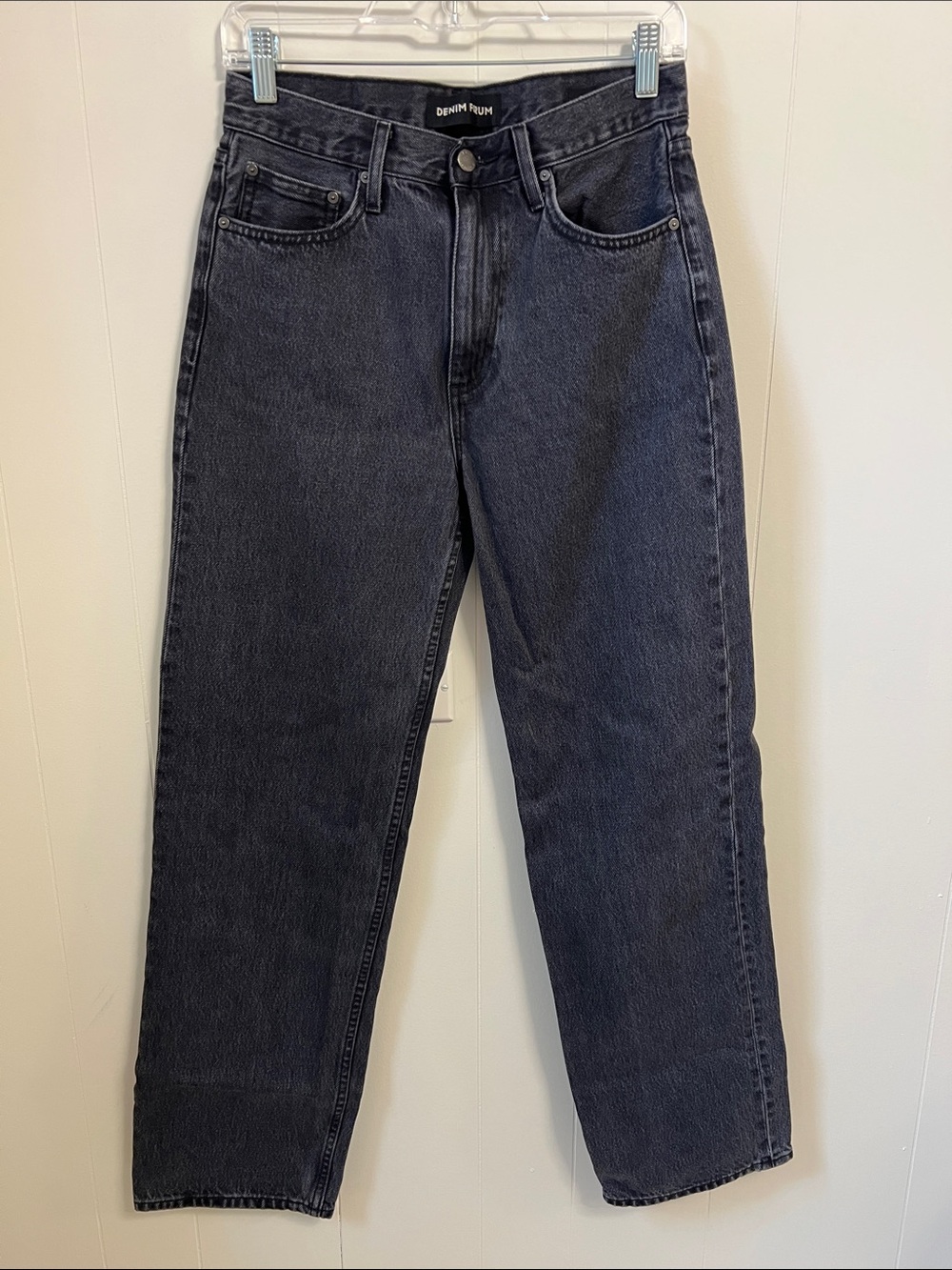 Aritzia Denim Forum The 90s Iggy Lo-Rise Baggy Rigid Denim Jeans Washed Black 26